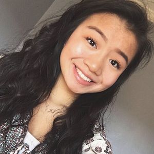 Meet your Posher, Isabella